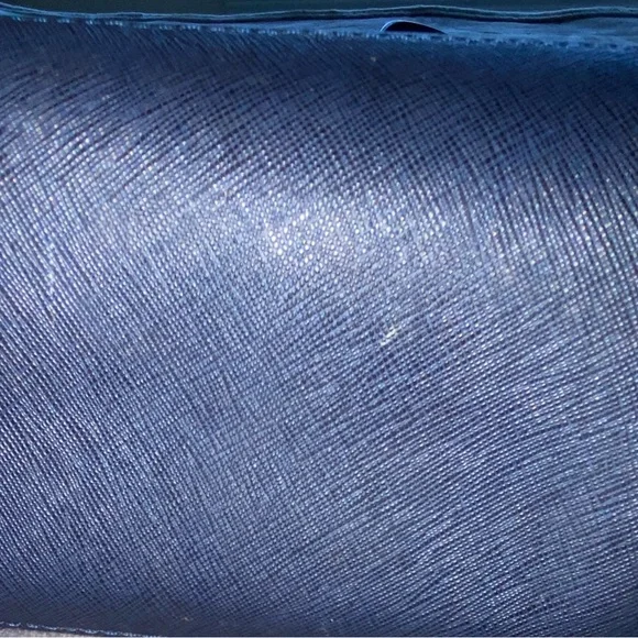 Michael Kors Navy Jet Set Travel Medium Tote Purse MK 13.5" x 4.5" x 12" - Picture 3 of 12